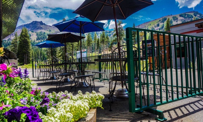 Kirkwood Condo | Creekside Escape 38 at the Basecamp