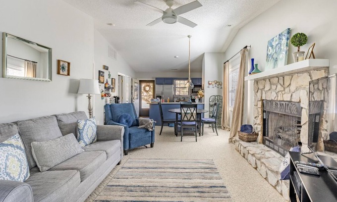 Franklin Villa | Creekside Mountain Villa in Gated Golf Course Neighborhood, Fireplace, & EV