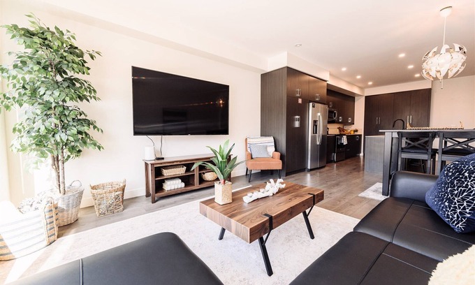 Okanagan-Similkameen House | Creekside Oasis in Sunny Penticton