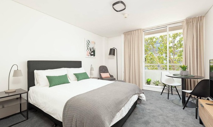 Cremorne Apartment | Cremorne - MP303 Military Road - Convenient Studio in the Heart of Cremorne with Shops, Dining Transport at Doorstep