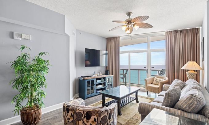 Crescent Beach Condo | Crescent Keyes Penthouse 18 - 2 Bed/2 Bath Ocean Front Condo - Pools, Hot Tub, & Lazy River