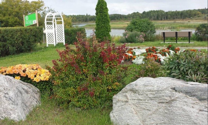 Chapleau House | Crest View Guesthouse - Crest View Guesthouse - Deluxe Room F02