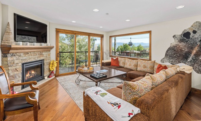 Snowmass Village Condo | Crestwood 3110 Premier 4 Bedroom Plus Den
