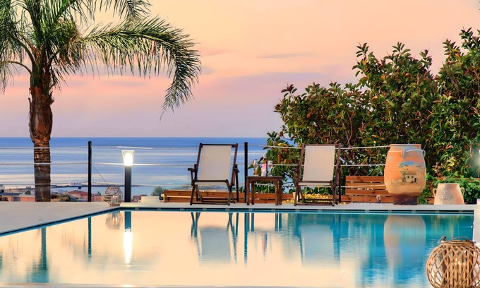 Mathes Villa | Cretan Dream Villa | Private Pool