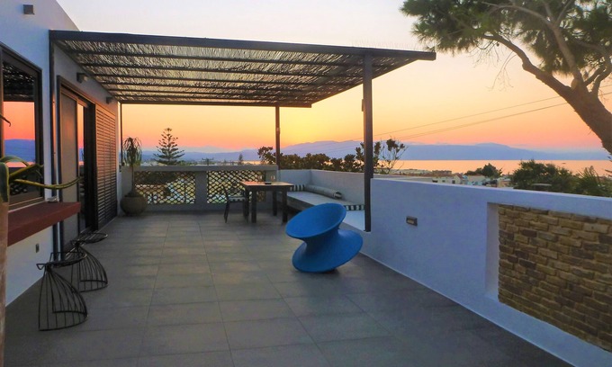 Platanias Town Apartment | Cretan Loft