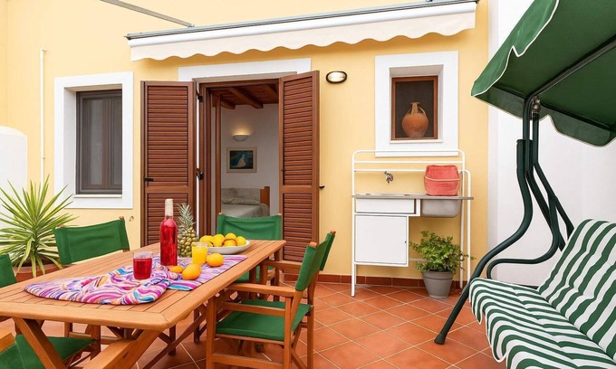 Skotino House | Cretan Magnolia Gem - Smari Cozy Getaway
