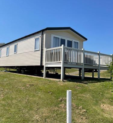 Crimdon Apartment | Crimdon dene holiday park clifftop park