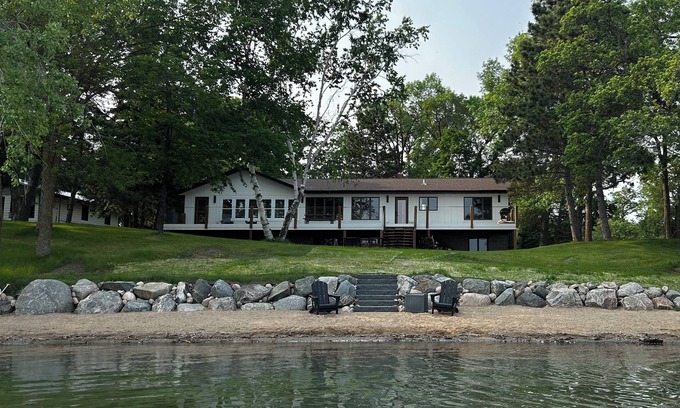 Ottertail House | Crimson Beach Retreat- Family friendly beach get away on clear Buchanan Lake!