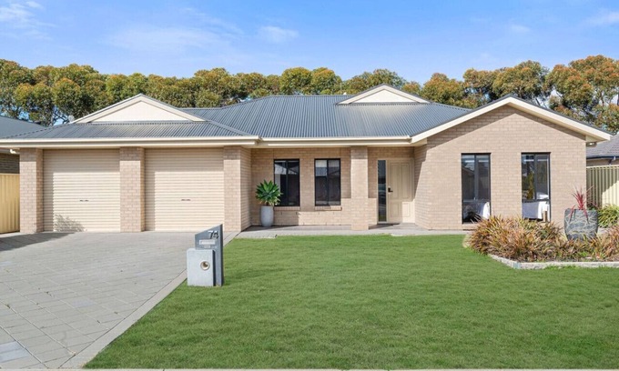 Nuriootpa House | Crimson Ridge - Wines, Vines and Dine