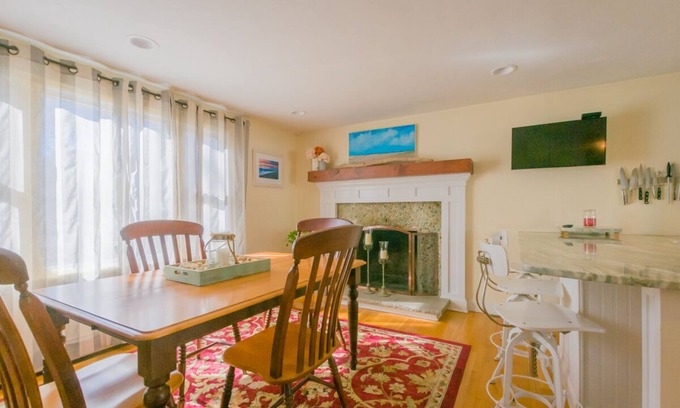 Mashpee House | Crisp and clean home located in private beach Association on Johns Pond