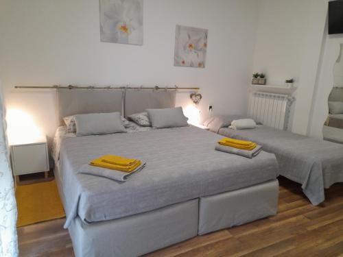 Cardano al Campo Bed & Breakfast | Cristel malpensa room