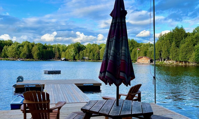 Magnetawan Cottage | Croft Cove Cottage - Cozy Waterfront Oasis