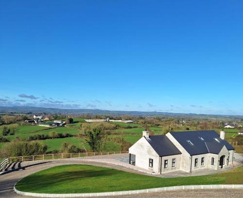 Newry House | Crohill Hideaway