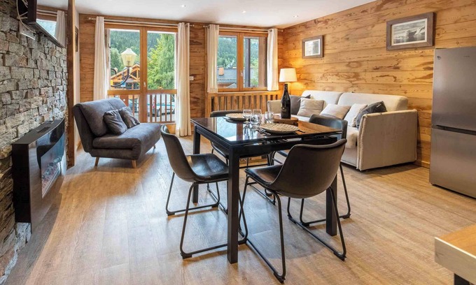 Meribel Centre Apartment | Croix des Verdons F2, Meribel Centre, 180 from the ski pistes