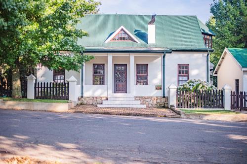Dullstroom House | Crossroads Cottage