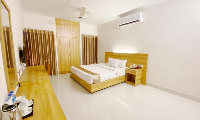 Uttara Hotel | Crown Palace Residence