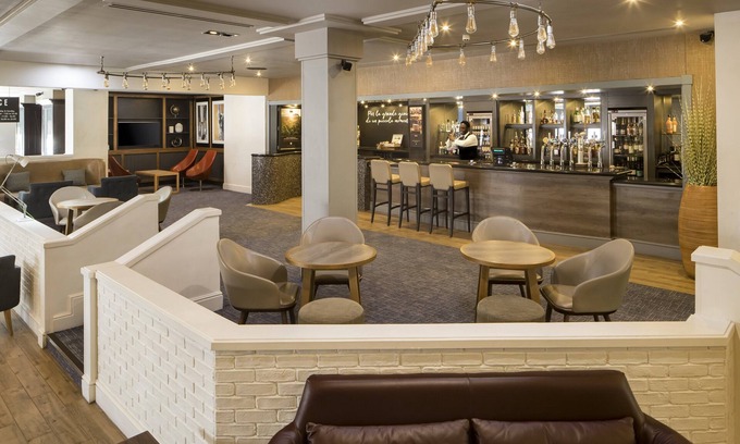 Solihull Hotel | Crowne Plaza Solihull by IHG