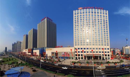 Yichang Hotel | Crowne Plaza Yichang by IHG