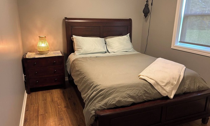 Ludlow House | Crows Nest - cozy retreat on the Trans Canada Trail Miramichi River Access