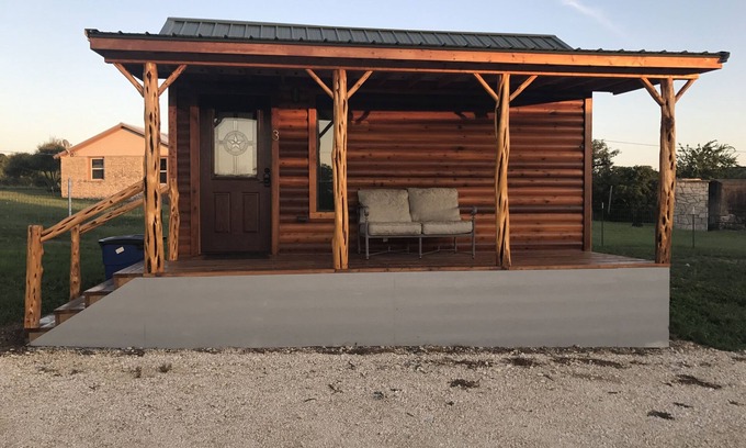 Hamilton Cabin | Cruise Crooked Creek 3