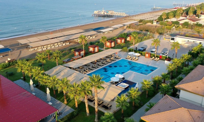 Bogazkent Hotel | Crystal Boutique Beach Resort - Adults Only
