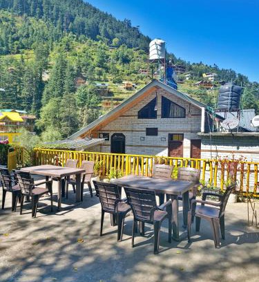 Jibhi House | Crystal Mountain Jibhi