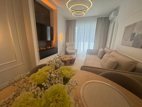 Stare Miasto Apartment | Crystal River Apartment