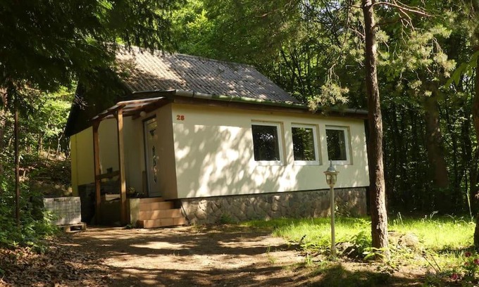 Szentendrei House | Csendes pihenés az erdő mellett - Madárfüttyös Vendégház