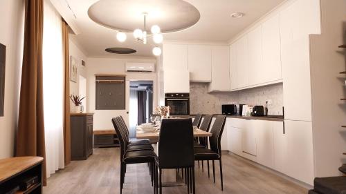 Dorog Apartment | Cseresznyefa Vendégház
