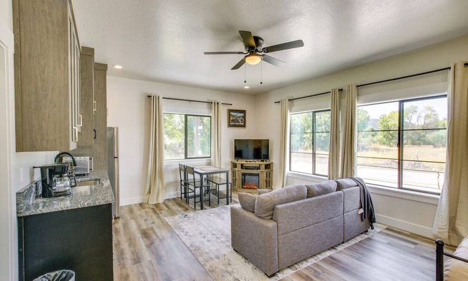 Preston Apartment | Cub River Canyon Suite w/Shared Backyard!