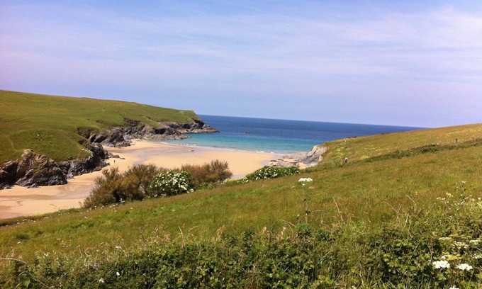 Cubert Cottage | Cubert. Renovated 16th C. cottage Nr Crantock Holywell and Polly Joke beaches