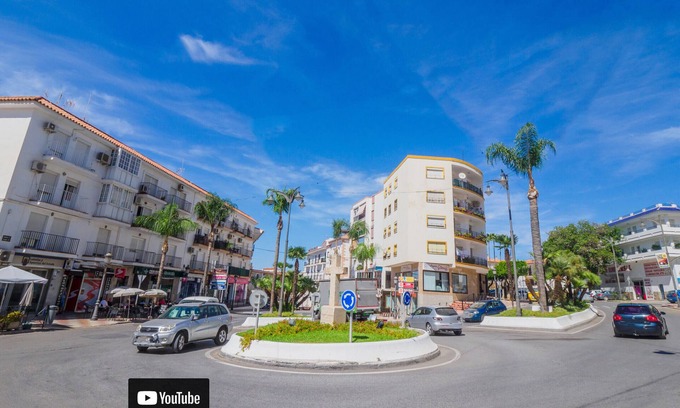 Alhaurin el Grande Apartment | Cubo's Apartamento Gongora A/air conditioning/free wifi/terrace