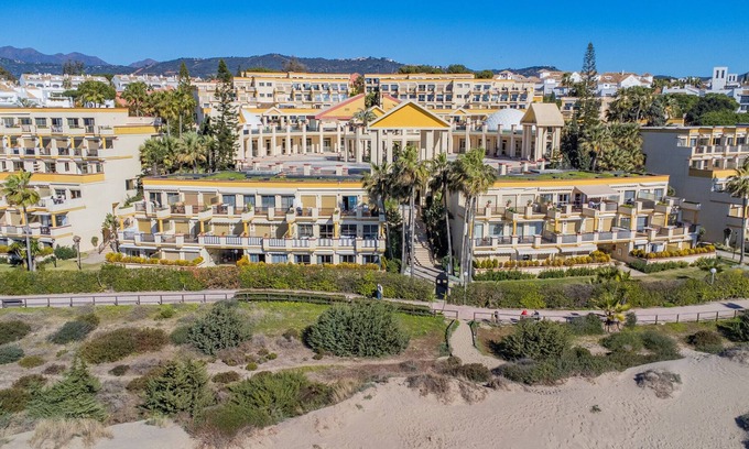 Nikki Beach Apartment | Cubo's Romana Playa Luxury Apartment 612 / free wifi / beach close