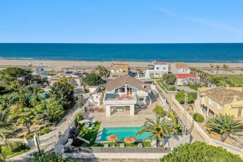 Les Deveses Villa | Cudei