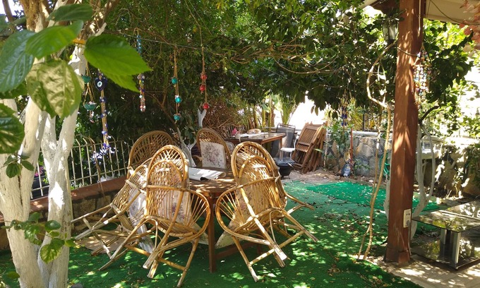 Ozdere House | Cukuralti Plajina 50m, Mustakil Girişli ve Bahçeli, 3+1 Full Eşyalı Daire