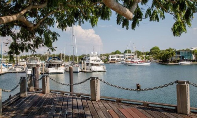 Cullen Bay Hotel | Cullen Bay Resort