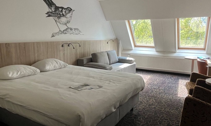 Bruggenmors Hotel | Cultural Getaway w/Free Parking In Enschede — Walk To Rijksmuseum And Volkspark