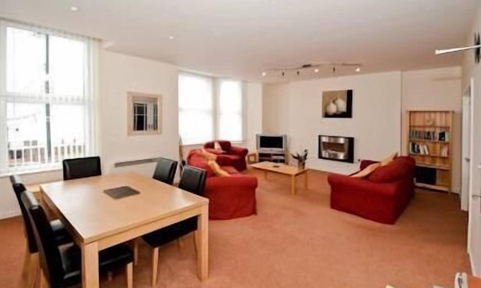 Douglas Apartment | Cunard Apartments are located in Douglas, the capital of the Isle of Man.