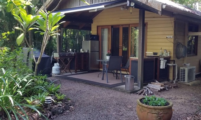 Cannon Valley Cottage | Curlew Cottage - Wildlife Haven