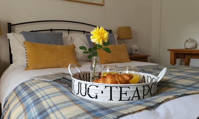 Scalby Cottage | Curly Tail Cottage, North York Moors National Park