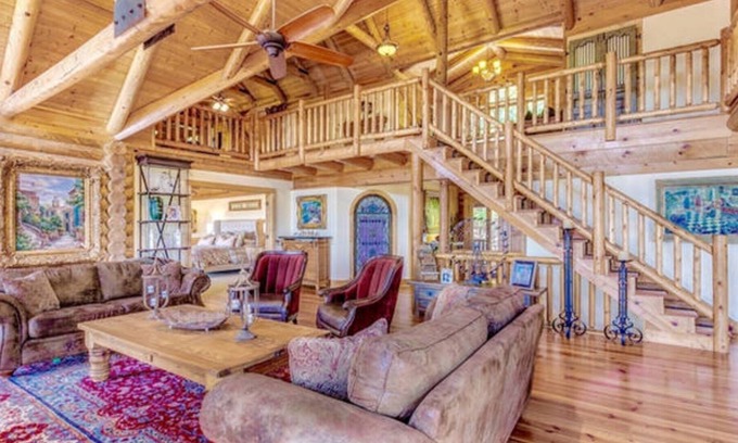 Tate House | Custom built mountain lodge, with views of Amicalola and Appalachian mountains.