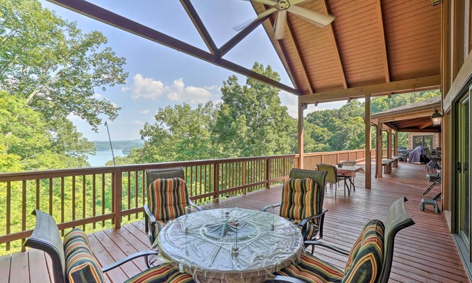 Celina House | Custom Cabin w/12 Acres on Dale Hollow Lake!