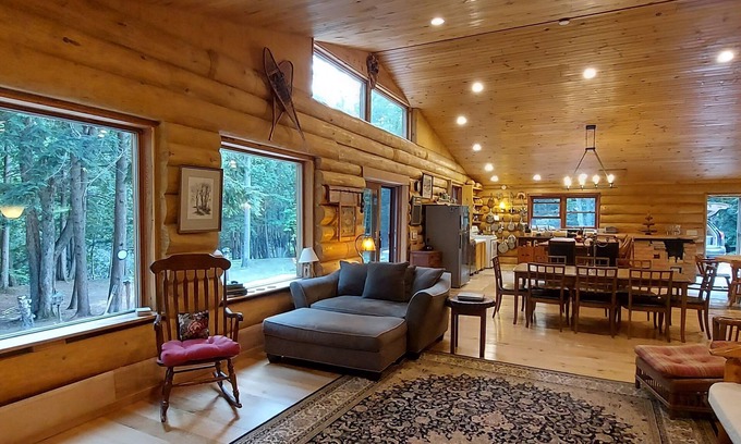 Maple City House | Custom Log Home with 800 ft on Shetland Creek