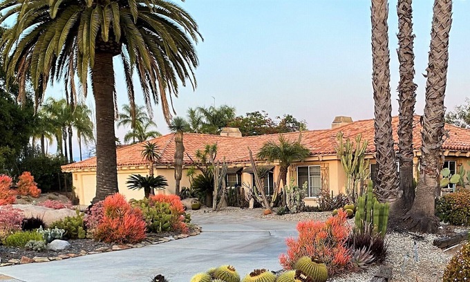 North Ridge House | Custom Southwest-style Executive Ranch Home on 3-acre lot