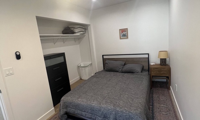 Glendale House | Cute brand new 1 bedroom home near The Americana!