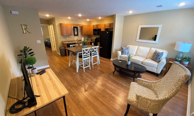 Elizabethtown Apartment | Cute comfortable, Pet, friendly,1-bedroom apartment in lovely Elizabethtown AC