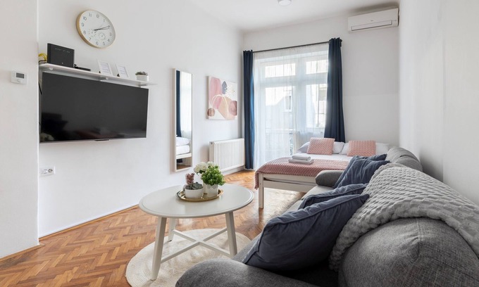 Zagreb Apartment | Cute&Cosy - Superb Location!
