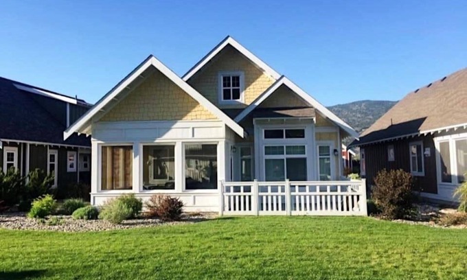 Okanagan-Similkameen Cottage | Cute & Cozy Cottage on Osoyoos Lake