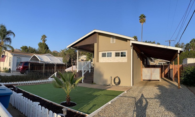 Lake Elsinore House | Cute Cozy Home