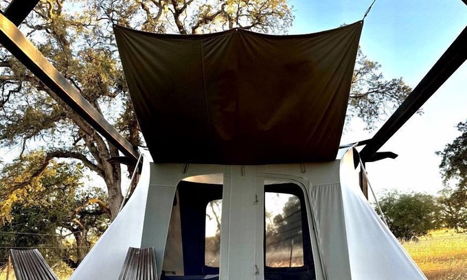 Wheatland RV Rental | Cute, Lakeside Glamping Bell Tent #2, Wheatland, California